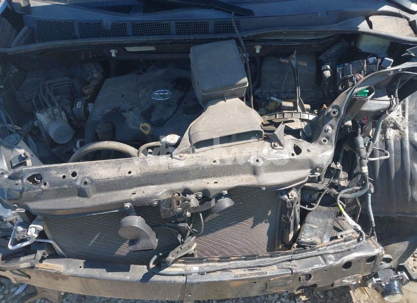 Photo 10 of 2017 Toyota Sienna XLE 7 PASSENGER (VIN 5TDDZ3DC6HS147557)