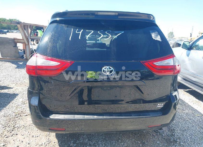 Photo 16 of 2017 Toyota Sienna XLE 7 PASSENGER (VIN 5TDDZ3DC6HS147557)