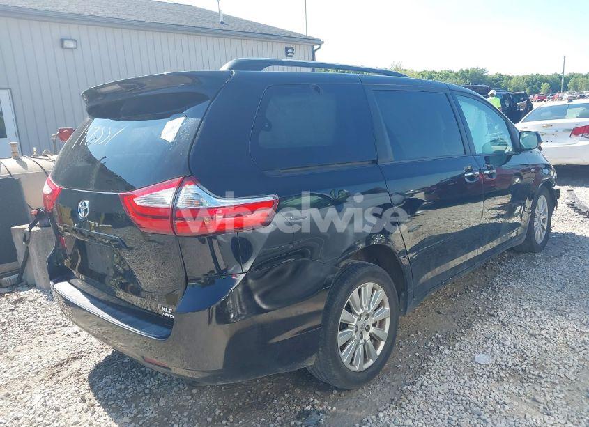 Photo 4 of 2017 Toyota Sienna XLE 7 PASSENGER (VIN 5TDDZ3DC6HS147557)