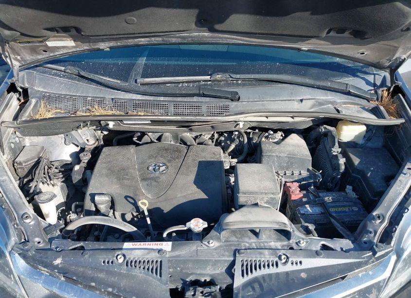 Photo 10 of 2018 Toyota Sienna LIMITED PREMIUM 7 PASSENGER (VIN 5TDDZ3DC7JS195252)