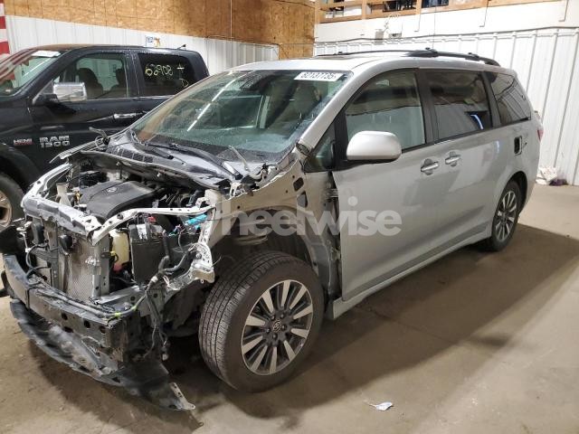 Photo 13 of 2020 TOYOTA SIENNA XLE (VIN 5TDDZ3DC7LS249541)