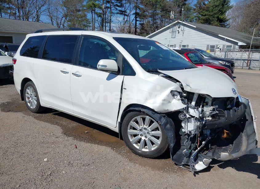 2017 Toyota Sienna LIMITED PREMIUM 7 PASSENGER (VIN 5TDDZ3DC8HS176753) main photo