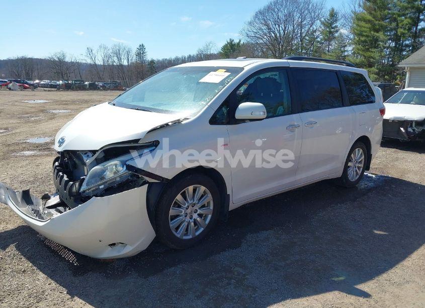 Photo 2 of 2017 Toyota Sienna LIMITED PREMIUM 7 PASSENGER (VIN 5TDDZ3DC8HS176753)