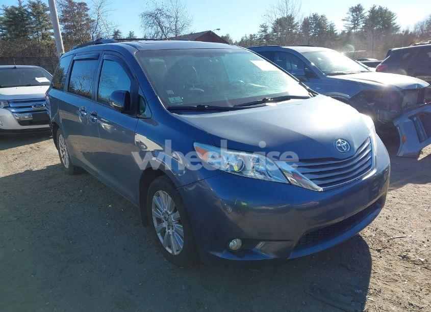 Photo 13 of 2017 Toyota Sienna XLE/LIMITED (VIN 5TDDZ3DC8HS182553)
