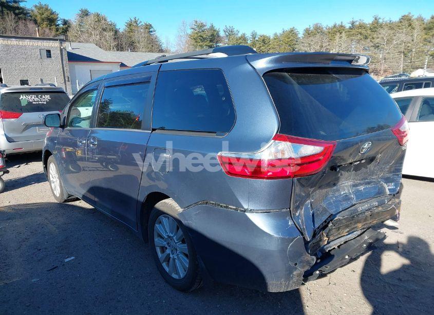 Photo 14 of 2017 Toyota Sienna XLE/LIMITED (VIN 5TDDZ3DC8HS182553)