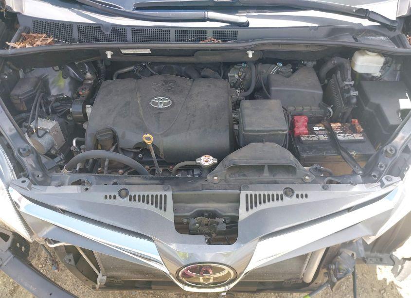 Photo 10 of 2020 Toyota Sienna XLE (VIN 5TDDZ3DC8LS250438)