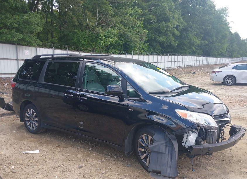 Photo 14 of 2020 Toyota Sienna XLE (VIN 5TDDZ3DC8LS250438)