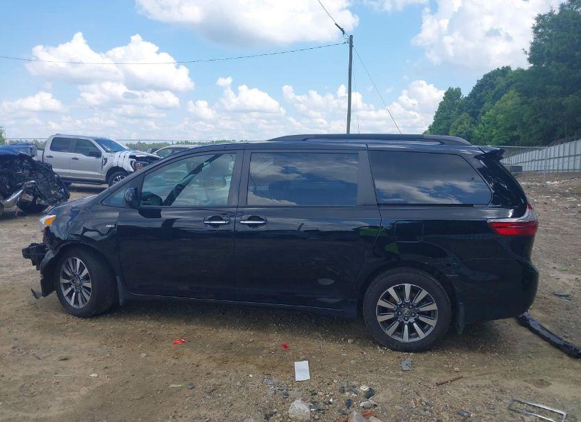 Photo 15 of 2020 Toyota Sienna XLE (VIN 5TDDZ3DC8LS250438)