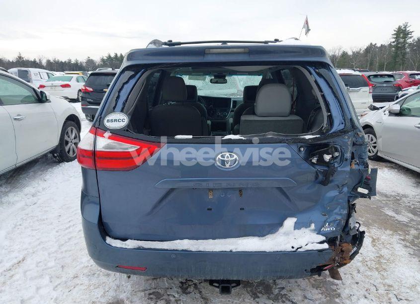 Photo 16 of 2017 Toyota Sienna XLE/LIMITED (VIN 5TDDZ3DC9HS159153)