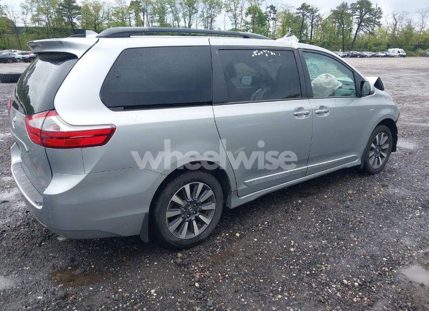 Photo 4 of 2019 Toyota Sienna XLE 7 PASSENGER (VIN 5TDDZ3DC9KS226549)