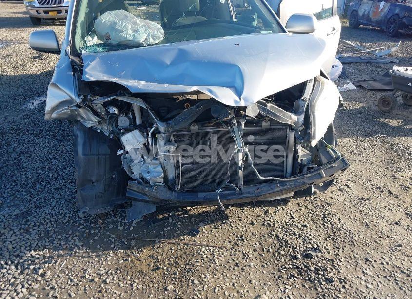 Photo 6 of 2020 Toyota Sienna XLE (VIN 5TDDZ3DC9LS232501)