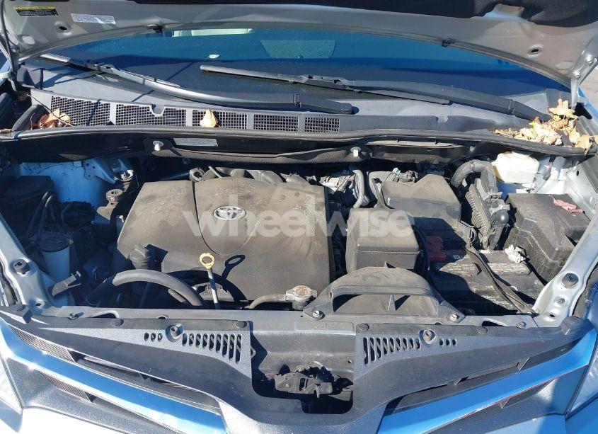 Photo 10 of 2020 Toyota Sienna XLE (VIN 5TDDZ3DC9LS242929)