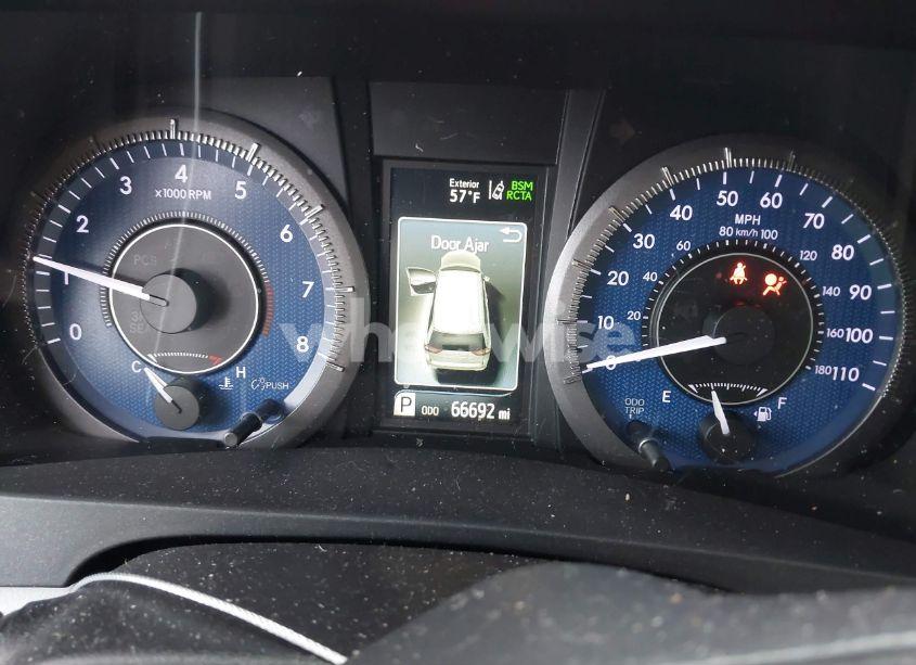 Photo 7 of 2018 Toyota Sienna XLE 7 PASSENGER (VIN 5TDDZ3DCXJS199733)