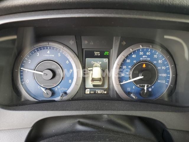 Photo 11 of 2019 TOYOTA SIENNA XLE (VIN 5TDDZ3DCXKS216984)