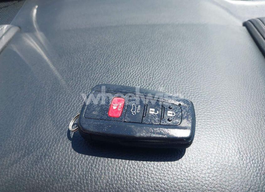 Photo 11 of 2022 Toyota Highlander LIMITED (VIN 5TDDZRBH0NS192331)