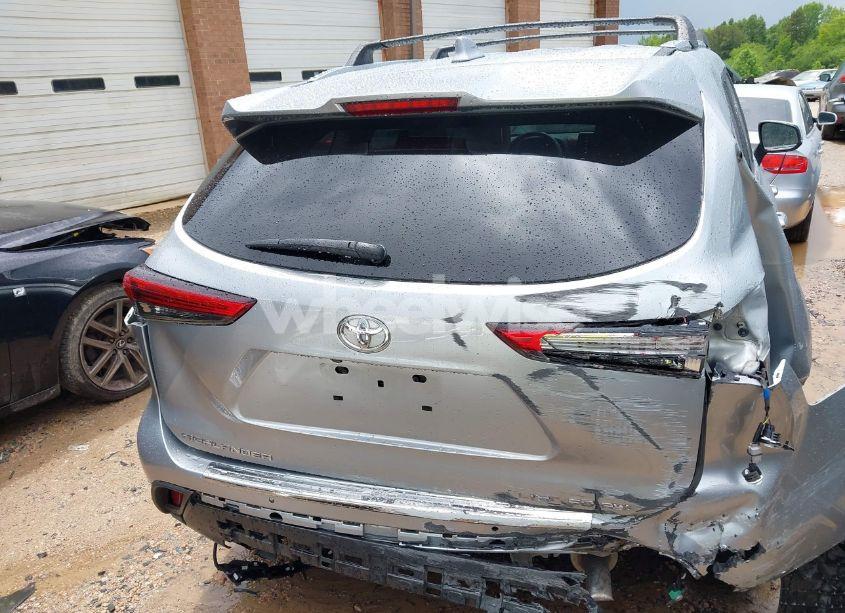 Photo 16 of 2020 Toyota Highlander LIMITED (VIN 5TDDZRBH1LS011976)