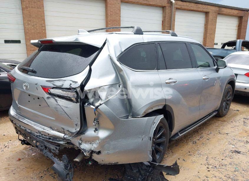 Photo 4 of 2020 Toyota Highlander LIMITED (VIN 5TDDZRBH1LS011976)