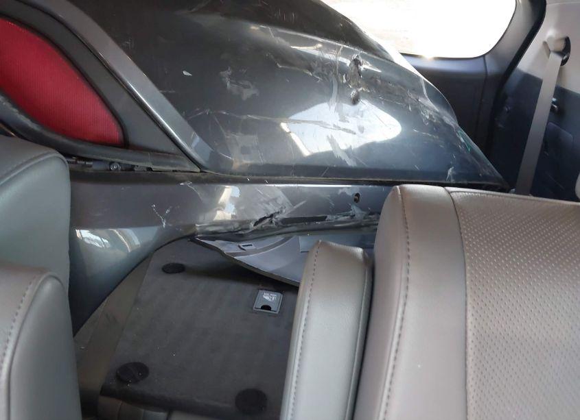 Photo 12 of 2022 Toyota Highlander LIMITED (VIN 5TDDZRBH1NS563822)