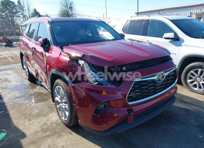 2022 Toyota Highlander LIMITED (VIN 5TDDZRBH3NS181159) main photo
