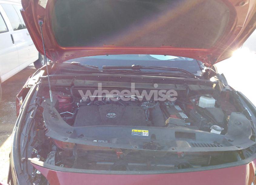 Photo 10 of 2022 Toyota Highlander LIMITED (VIN 5TDDZRBH3NS181159)