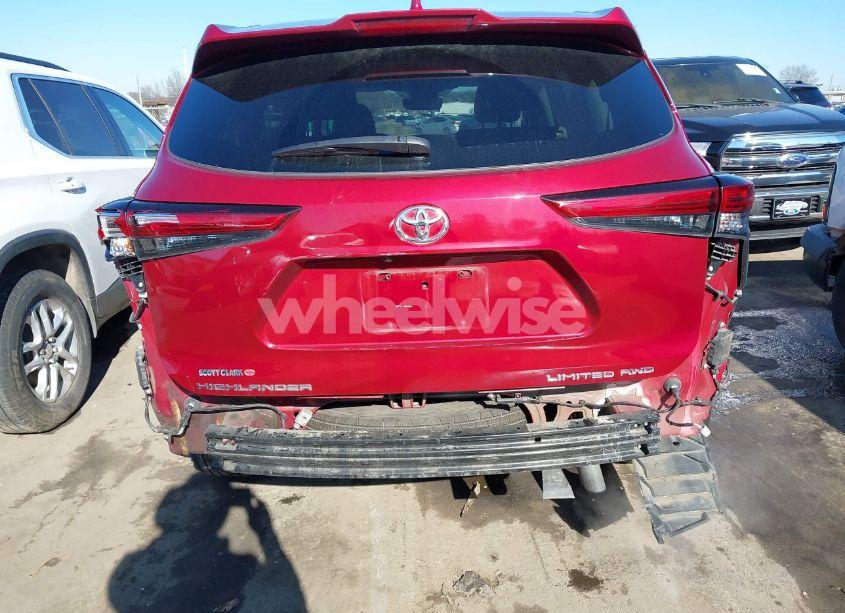 Photo 6 of 2022 Toyota Highlander LIMITED (VIN 5TDDZRBH3NS181159)