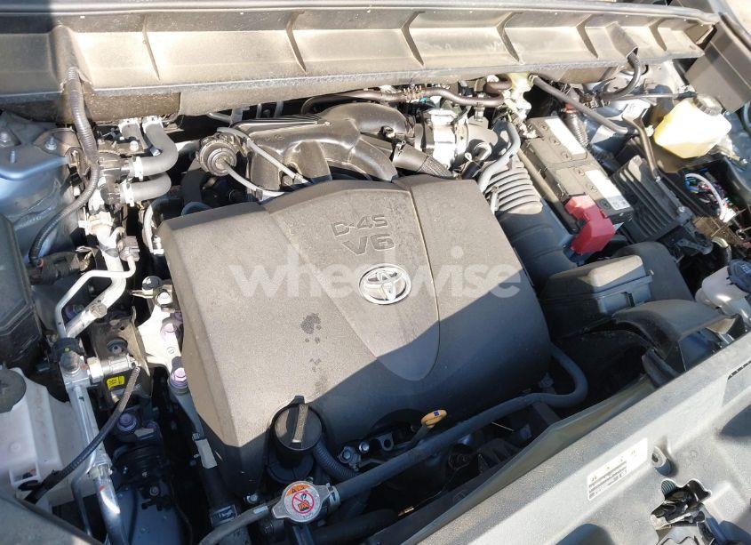 Photo 10 of 2022 Toyota Highlander LIMITED (VIN 5TDDZRBH3NS235771)