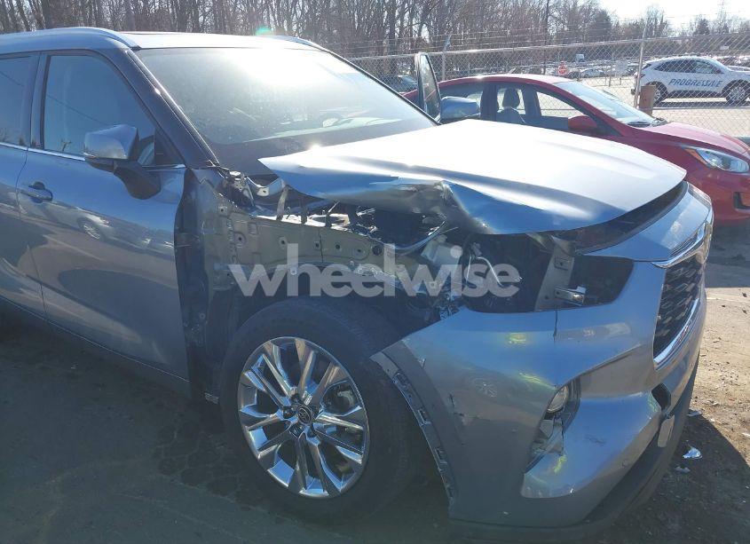 Photo 12 of 2020 Toyota Highlander LIMITED (VIN 5TDDZRBH4LS036662)