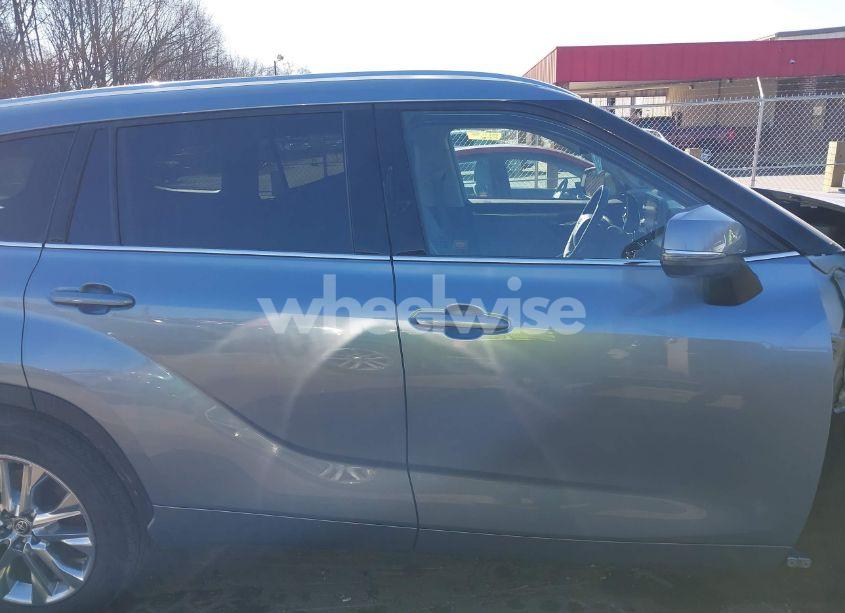 Photo 14 of 2020 Toyota Highlander LIMITED (VIN 5TDDZRBH4LS036662)