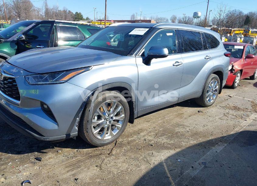 Photo 2 of 2020 Toyota Highlander LIMITED (VIN 5TDDZRBH4LS036662)