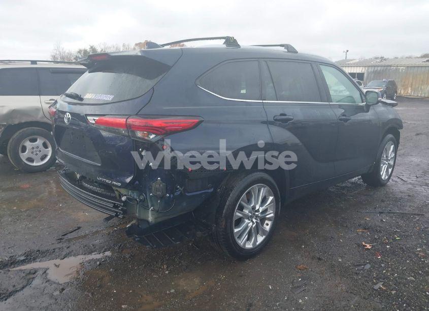 Photo 4 of 2020 Toyota Highlander LIMITED (VIN 5TDDZRBH5LS030417)