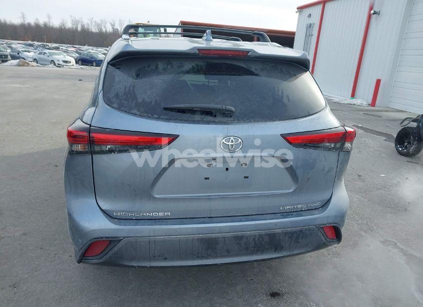 Photo 17 of 2021 Toyota Highlander LIMITED (VIN 5TDDZRBHXMS110992)