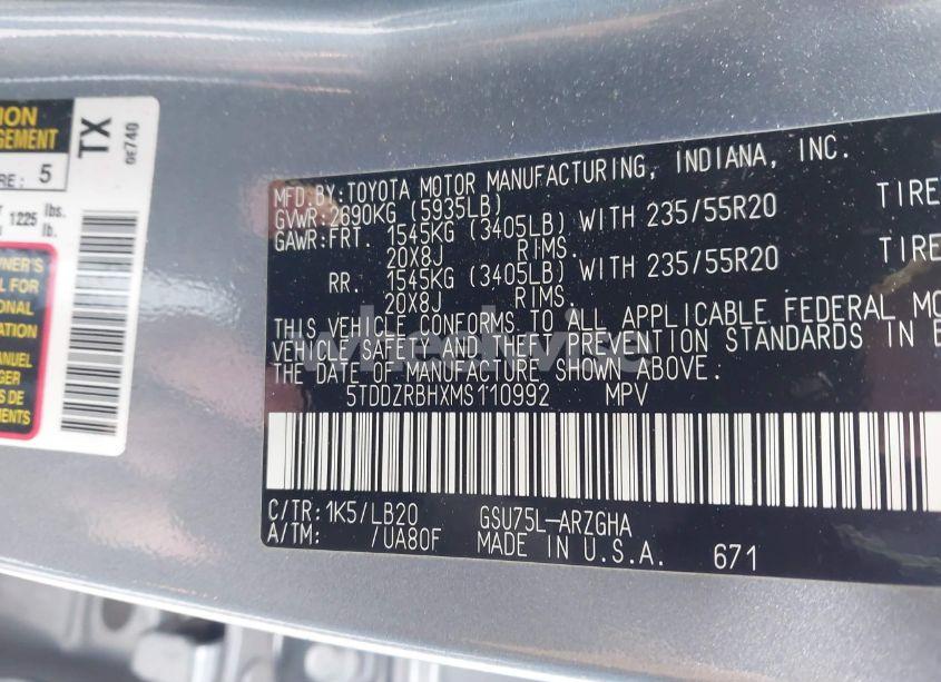 Photo 9 of 2021 Toyota Highlander LIMITED (VIN 5TDDZRBHXMS110992)