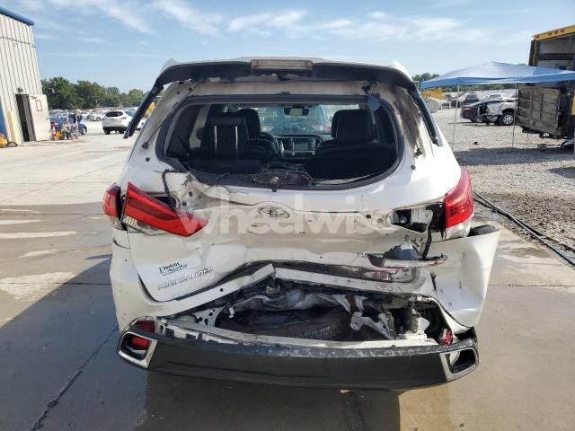Photo 10 of 2017 TOYOTA HIGHLANDER LIMITED (VIN 5TDDZRFH0HS369233)