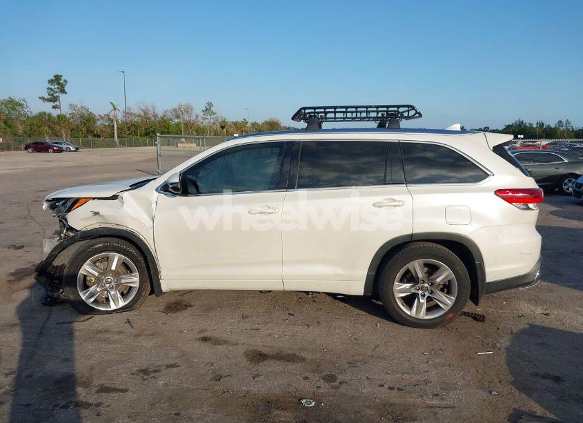Photo 14 of 2017 Toyota Highlander LIMITED (VIN 5TDDZRFH0HS420293)