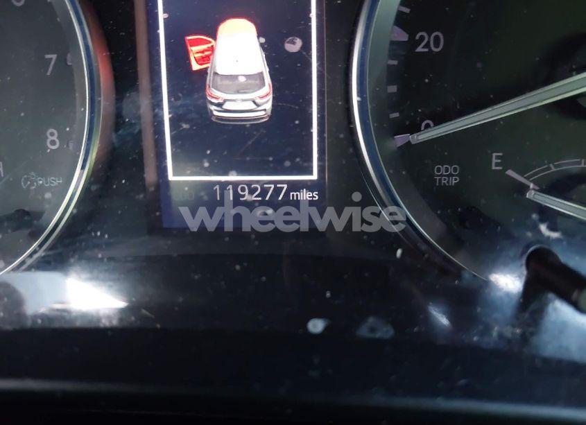 Photo 15 of 2017 Toyota Highlander LIMITED (VIN 5TDDZRFH0HS420293)