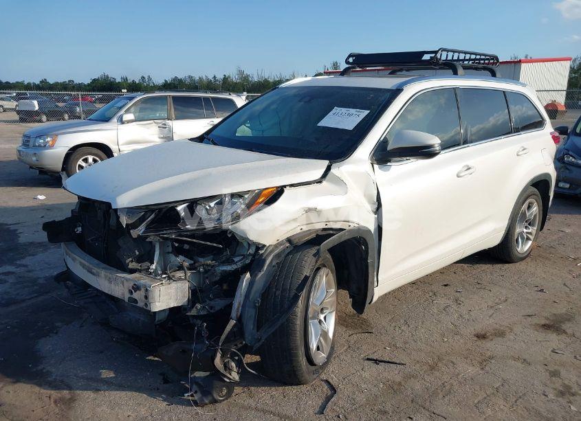 Photo 2 of 2017 Toyota Highlander LIMITED (VIN 5TDDZRFH0HS420293)