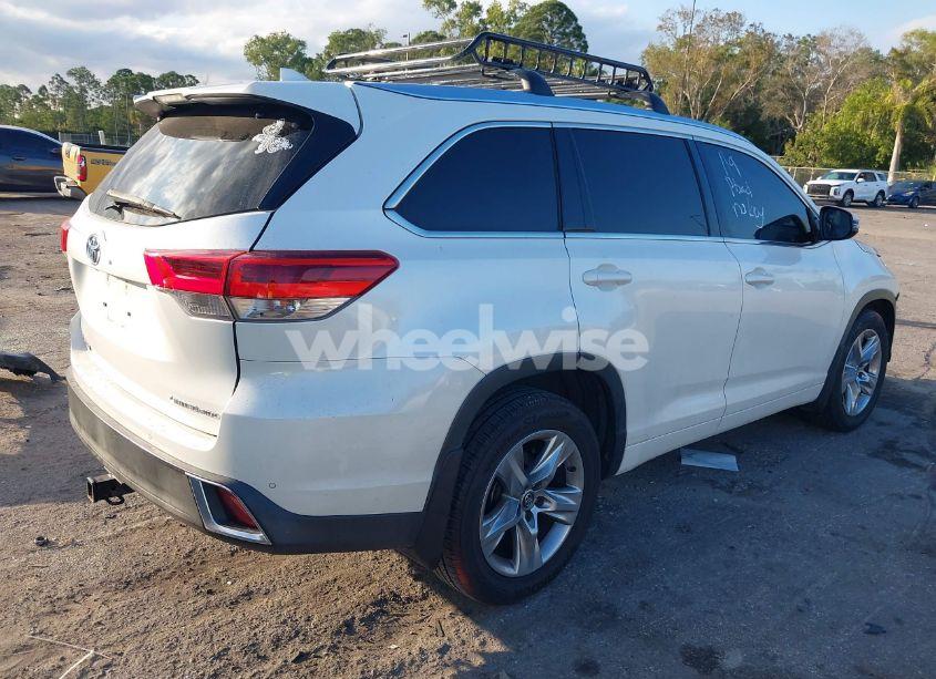 Photo 4 of 2017 Toyota Highlander LIMITED (VIN 5TDDZRFH0HS420293)