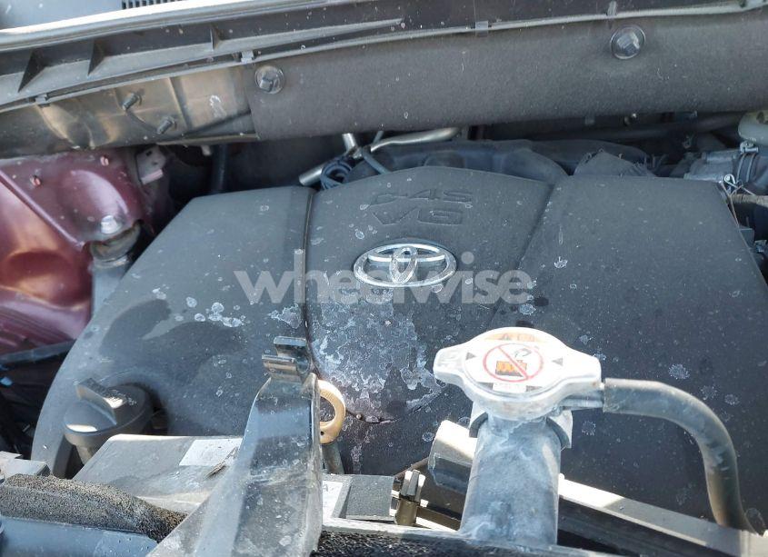 Photo 10 of 2018 Toyota Highlander LIMITED (VIN 5TDDZRFH0JS848810)