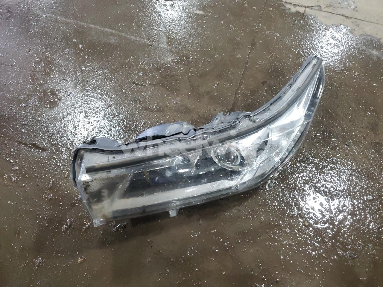 Photo 13 of 2019 TOYOTA HIGHLANDER LIMITED (VIN 5TDDZRFH0KS718933)