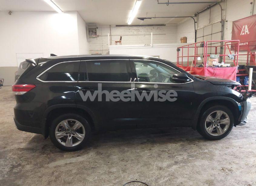 Photo 14 of 2019 Toyota Highlander LIMITED (VIN 5TDDZRFH0KS721380)