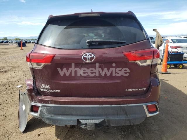 Photo 9 of 2019 TOYOTA HIGHLANDER LIMITED (VIN 5TDDZRFH0KS949024)