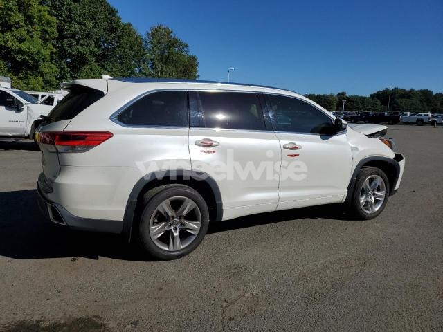 Photo 10 of 2017 TOYOTA HIGHLANDER LIMITED (VIN 5TDDZRFH1HS371203)