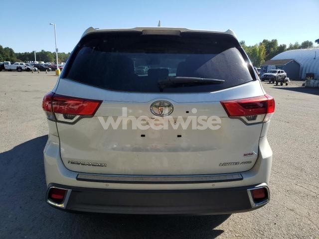 Photo 6 of 2017 TOYOTA HIGHLANDER LIMITED (VIN 5TDDZRFH1HS371203)