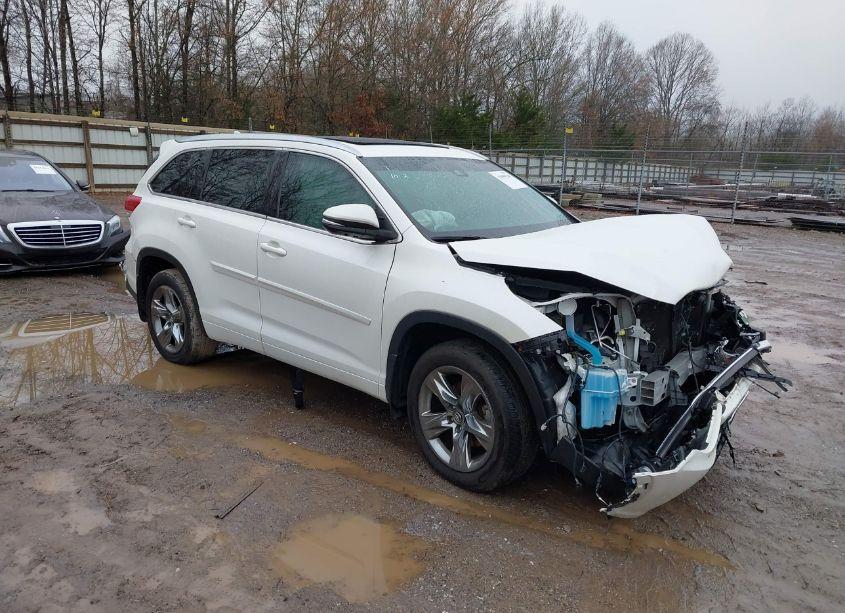 2018 Toyota Highlander LIMITED PLATINUM (VIN 5TDDZRFH1JS489709) main photo