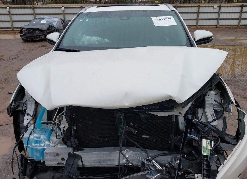 Photo 10 of 2018 Toyota Highlander LIMITED PLATINUM (VIN 5TDDZRFH1JS489709)