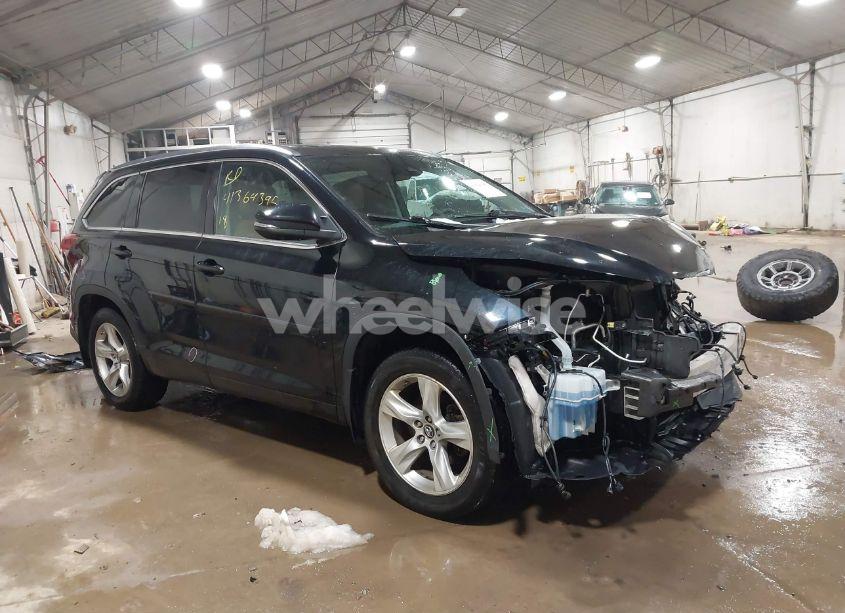 2018 Toyota Highlander LIMITED PLATINUM (VIN 5TDDZRFH1JS490097) main photo