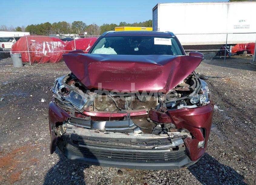 Photo 13 of 2019 Toyota Highlander LIMITED PLATINUM (VIN 5TDDZRFH1KS732243)