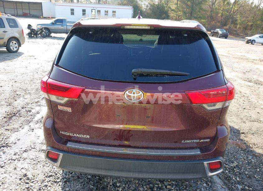 Photo 17 of 2019 Toyota Highlander LIMITED PLATINUM (VIN 5TDDZRFH1KS732243)