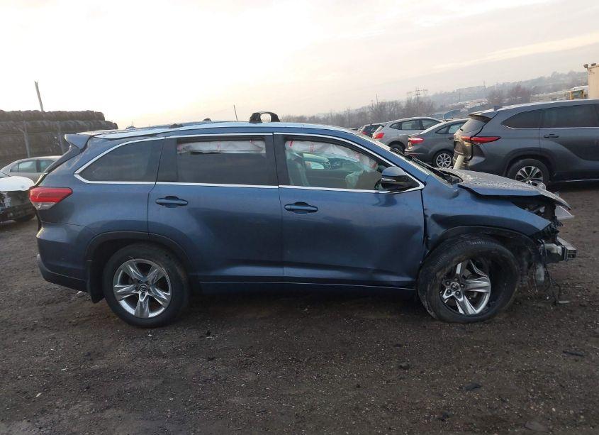 Photo 13 of 2019 Toyota Highlander LIMITED (VIN 5TDDZRFH1KS931437)