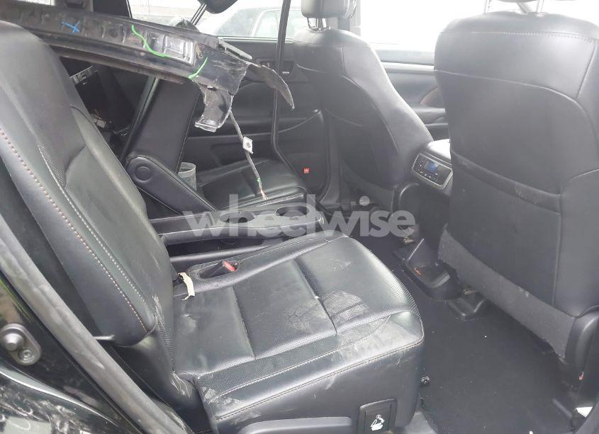 Photo 8 of 2017 Toyota Highlander LIMITED (VIN 5TDDZRFH2HS376104)